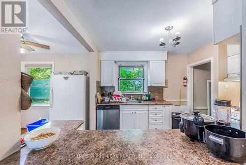 100 Roehampton Avenue, London, ON - Indoor Photo Showing Kitchen With Double Sink