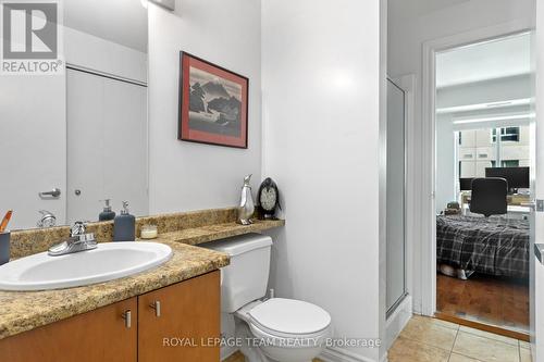 1112 - 200 Rideau Street, Ottawa, ON - Indoor Photo Showing Bathroom