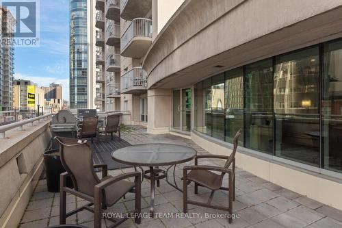 1112 - 200 Rideau Street, Ottawa, ON - Outdoor