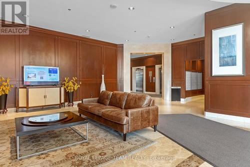 1112 - 200 Rideau Street, Ottawa, ON - Indoor