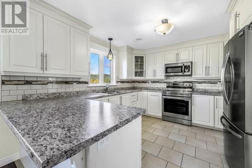 56 Dunkerry Crescent, St. John'S, NL - Indoor Photo Showing Kitchen With Stainless Steel Kitchen With Upgraded Kitchen