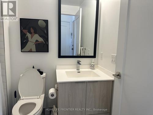 623 - 1 Belsize Drive, Toronto, ON - Indoor Photo Showing Bathroom