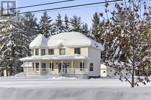 686 Frontenac St, Sault Ste. Marie, ON - Outdoor With Deck Patio Veranda With Facade