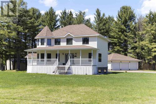 686 Frontenac St, Sault Ste. Marie, ON - Outdoor With Deck Patio Veranda