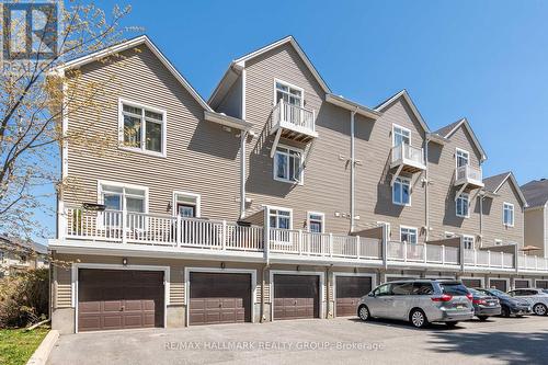 226 Kinghaven Crescent, Ottawa, ON - Outdoor With Facade