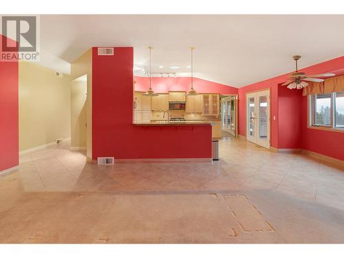 765 Westpoint Drive, Kelowna, BC - Indoor Photo Showing Other Room