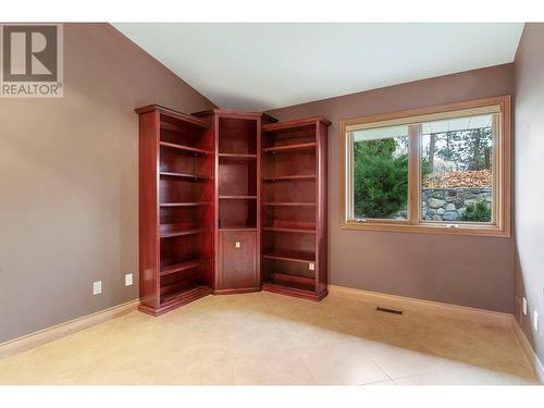 765 Westpoint Drive, Kelowna, BC - Indoor Photo Showing Other Room