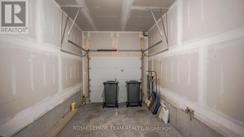 103 Aura Avenue, Ottawa, ON - Indoor Photo Showing Garage