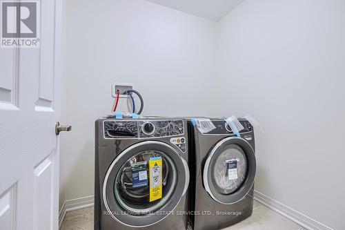 126 Port Crescent, Welland, ON - Indoor Photo Showing Laundry Room