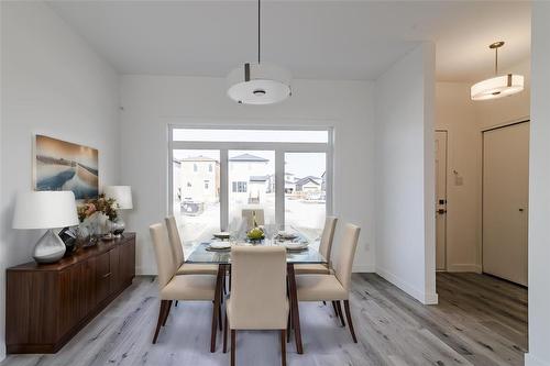 27 Clarkleigh Crescent, Winnipeg, MB - Indoor Photo Showing Dining Room