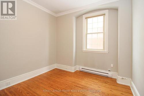 2 - 182 Mcdonnel Street, Peterborough (Downtown), ON - Indoor Photo Showing Other Room