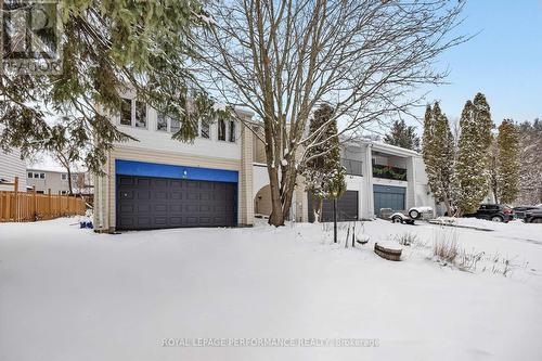 85 Grady Crescent, Ottawa, ON - Outdoor