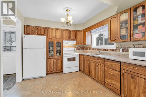 44 Hasler Street, Addington Highlands, ON - Indoor Photo Showing Kitchen With Double Sink