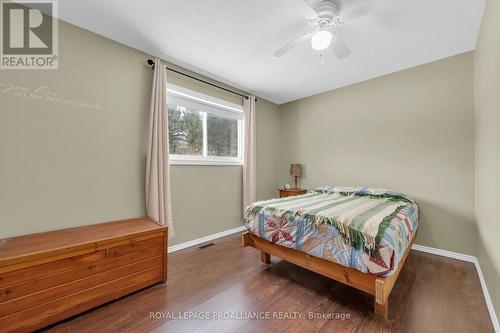 44 Hasler Street, Addington Highlands, ON - Indoor Photo Showing Bedroom