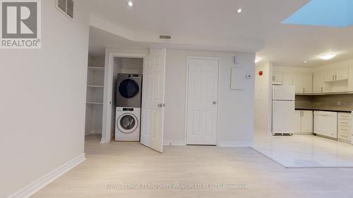 2 - 379 Jane Street, Toronto, ON - Indoor Photo Showing Laundry Room