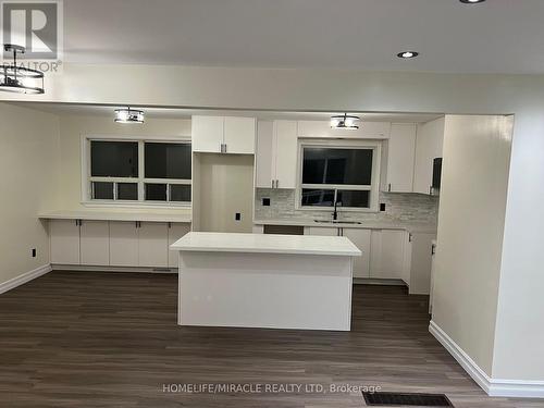 141 Chadburn Street, Oshawa, ON - Indoor Photo Showing Kitchen