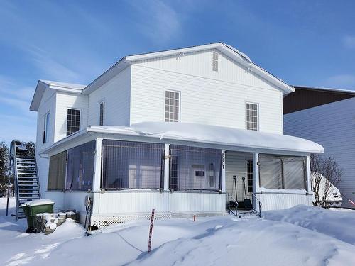 Frontage - 321 2E Avenue E., Amos, QC - Outdoor With Deck Patio Veranda