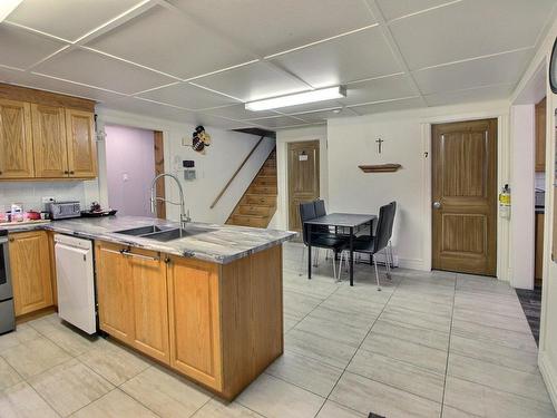 Kitchen - 321 2E Avenue E., Amos, QC - Indoor Photo Showing Kitchen