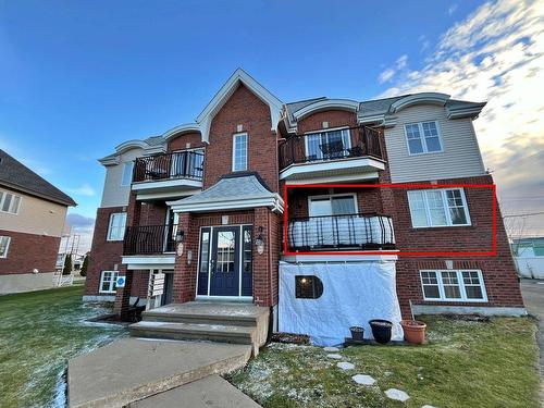 FaÃ§ade - 98 Rue Proulx, Saint-Joseph-Du-Lac, QC - Outdoor With Facade