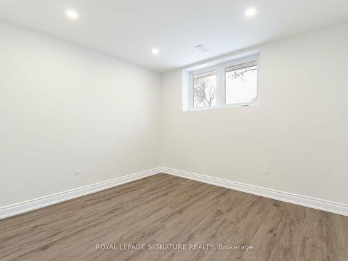 388 Antigua Rd, Mississauga, ON - Indoor Photo Showing Other Room