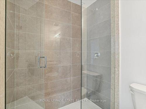 815-460 Dundas St E, Hamilton, ON - Indoor Photo Showing Bathroom