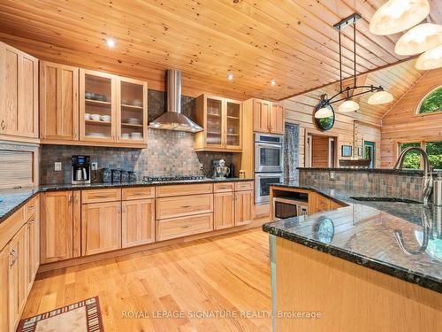 142 Paddy'S Lane, Westport, ON - Indoor Photo Showing Kitchen