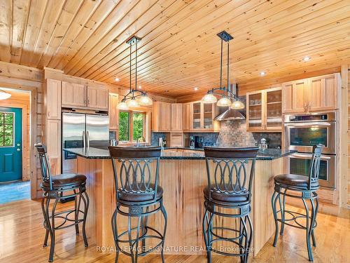 142 Paddy'S Lane, Westport, ON - Indoor Photo Showing Kitchen