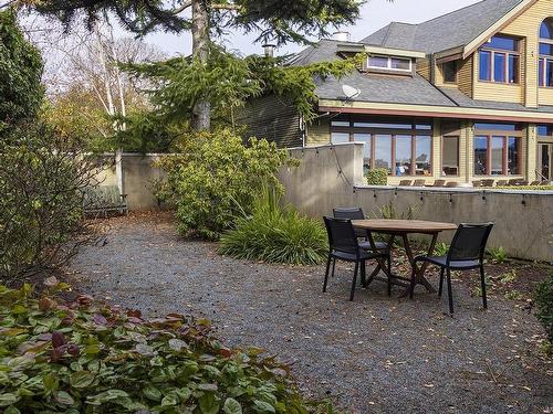 215 Mary St, Victoria, BC - Outdoor