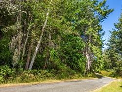 Lot A Boundary Pass Dr  Pender Island, BC V0N 2M0