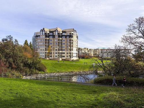 213 Mary St, Victoria, BC - Outdoor With Body Of Water