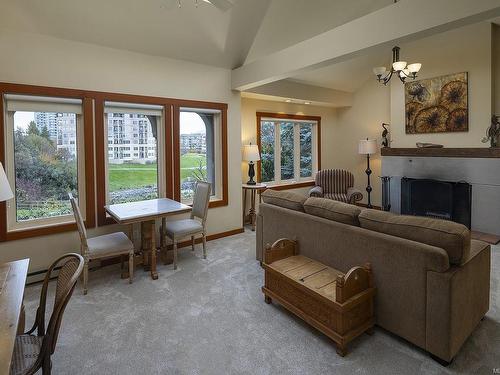 213 Mary St, Victoria, BC - Indoor Photo Showing Living Room With Fireplace