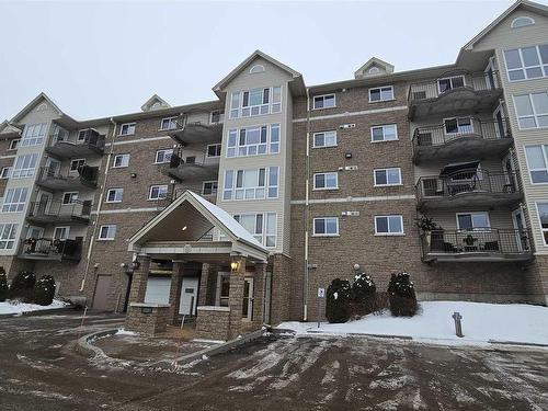 305 620 Red River Road, Thunder Bay, ON - Outdoor With Balcony With Facade