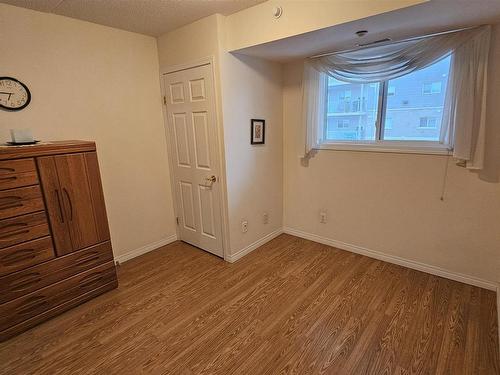 305 620 Red River Road, Thunder Bay, ON - Indoor Photo Showing Other Room