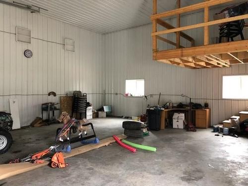 10 Zealand Road, Dryden, ON - Indoor Photo Showing Garage