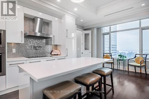 4904 - 311 Bay Street, Toronto, ON - Indoor Photo Showing Kitchen With Upgraded Kitchen