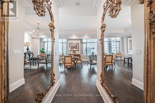 4904 - 311 Bay Street, Toronto, ON - Indoor