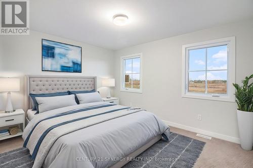 78 Villeneuve Street, North Stormont, ON - Indoor Photo Showing Bedroom