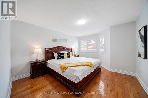 22 Peppertree Lane, Whitchurch-Stouffville, ON - Indoor Photo Showing Bedroom