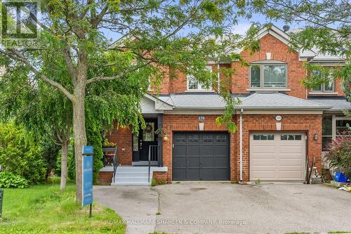 170 Banbrooke Crescent, Newmarket, ON - Outdoor With Facade