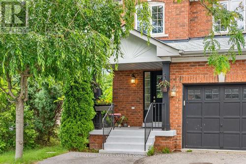 170 Banbrooke Crescent, Newmarket, ON - Outdoor