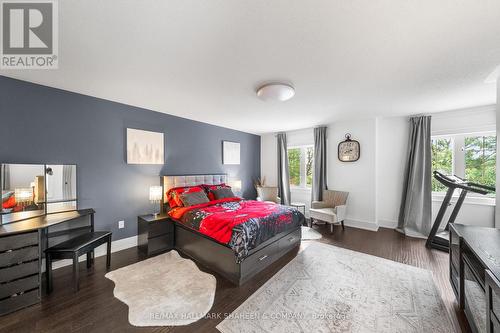 170 Banbrooke Crescent, Newmarket, ON - Indoor Photo Showing Bedroom