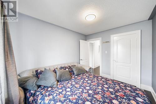 170 Banbrooke Crescent, Newmarket, ON - Indoor Photo Showing Bedroom