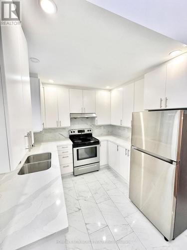 Main - 5 Jones Drive, Barrie, ON - Indoor Photo Showing Kitchen With Double Sink