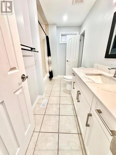 Main - 5 Jones Drive, Barrie, ON - Indoor Photo Showing Bathroom