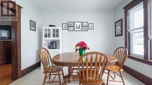 271 9Th Street, Hanover, ON - Indoor Photo Showing Dining Room