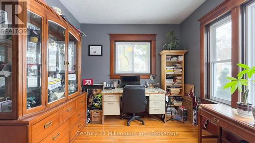 271 9Th Street, Hanover, ON - Indoor Photo Showing Office