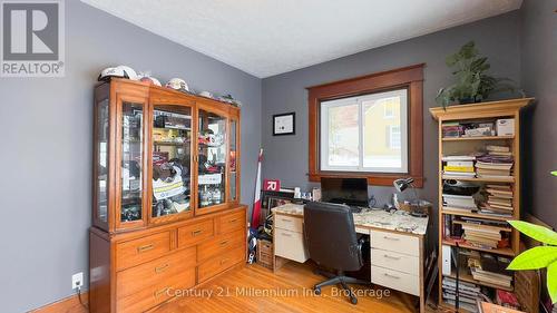 271 9Th Street, Hanover, ON - Indoor Photo Showing Office