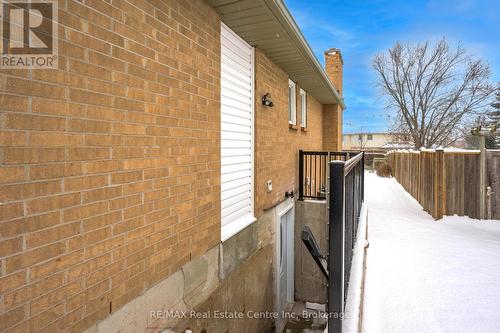 124 Downey Road, Guelph (Kortright Hills), ON - Outdoor With Exterior