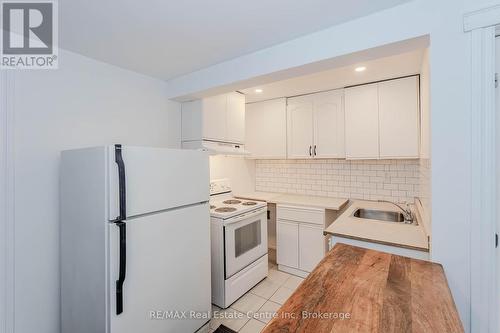 124 Downey Road, Guelph (Kortright Hills), ON - Indoor Photo Showing Kitchen