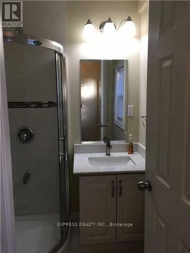 54 Greenwood Avenue, Toronto, ON - Indoor Photo Showing Bathroom